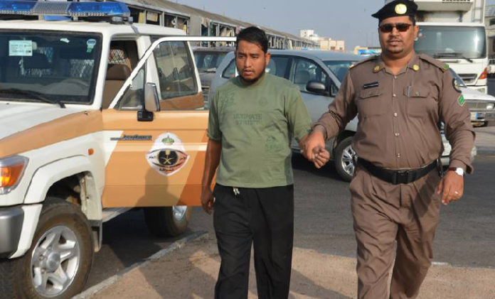 সাধারন ক্ষমার মেয়াদ বাড়াবে না সৌদি আরব অবৈধদের শাস্তি দেওয়ার ঘোষণা