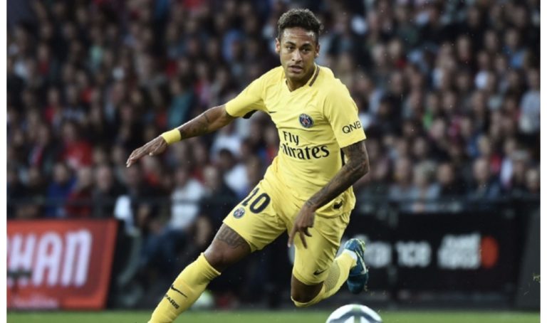 অভিষেকেই উজ্জ্বল নেইমার, পিএসজির সহজ জয়