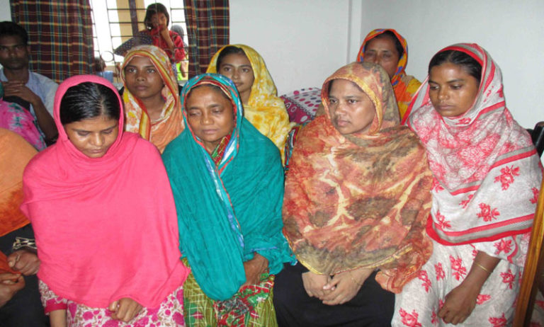 ঈদ আনন্দের ছোঁয়া নেই রুপার বাড়িতে