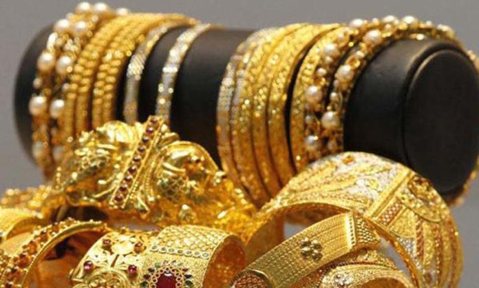 সোনার দাম ভরিতে প্রায় ১৪০০ টাকা বাড়ল
