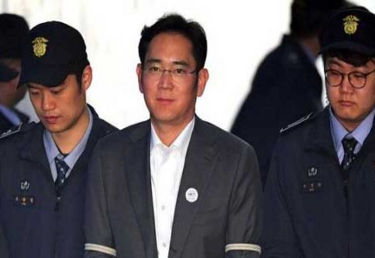 স্যামসাং গ্রুপের উত্তরাধিকারী কারাদণ্ড থেকে মুক্তি পেলন