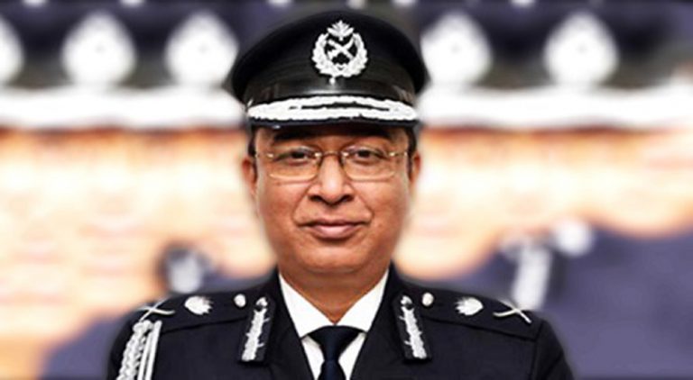 ফেসবুকসহ সামাজিক যোগাযোগ মাধ্যমে থাকবে পুলিশের নজর