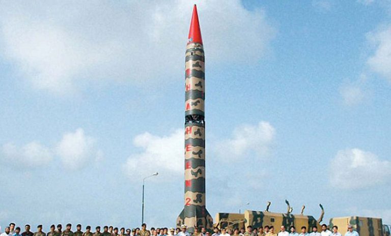 ভারতে পারমাণবিক হামলার হুমকি পাকিস্তানের