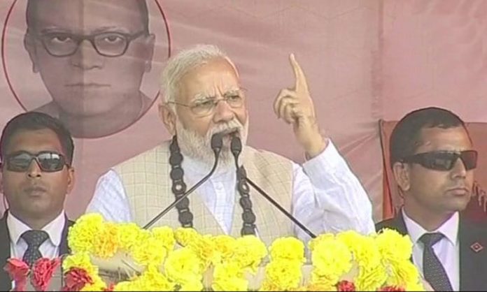 পশ্চিমবঙ্গে এসে জনসভা করলেন প্রধানমন্ত্রী নরেন্দ্র মোদি